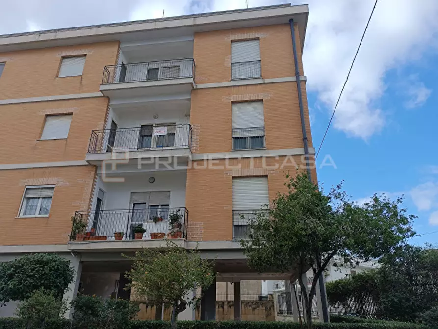 Immagine 16 di Appartamento in vendita  in Via Capitano Rizzelli 13 a Maglie