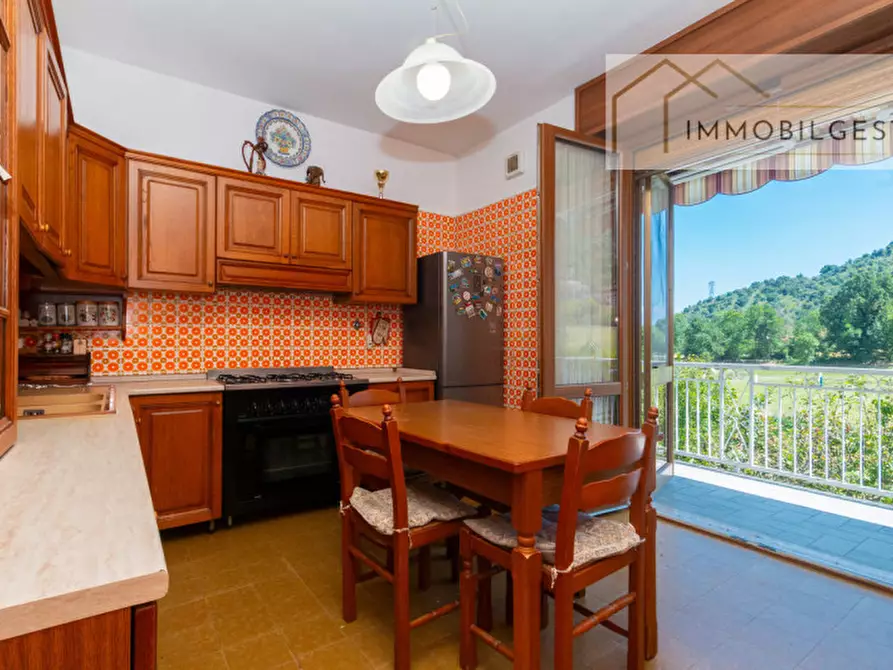 Immagine 2 di Villa in vendita  in Via Brusà 31 a Val Della Torre