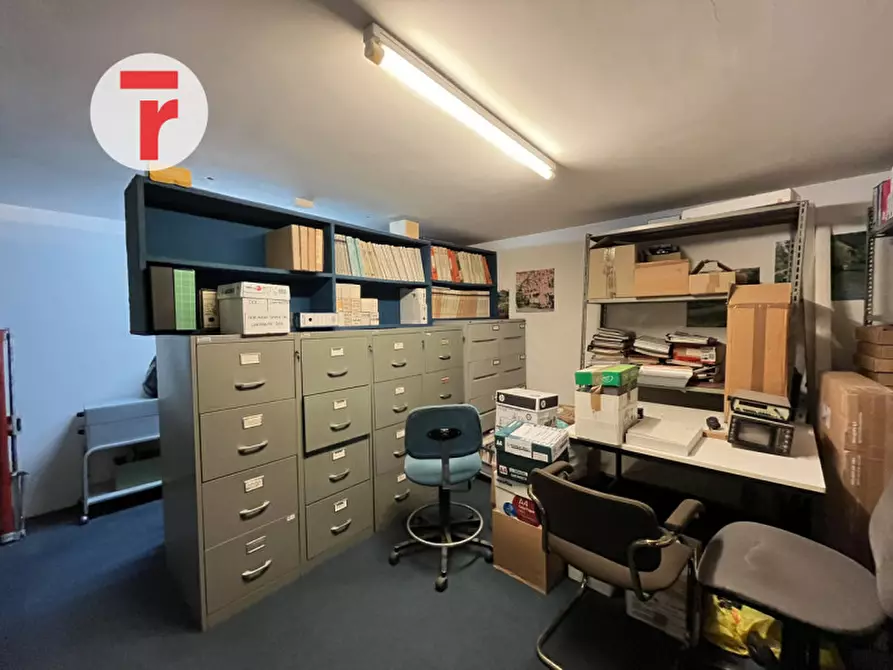 Immagine 5 di Negozio in vendita  in Via Ludovico Beethoven a Padova