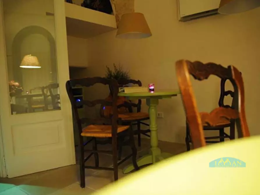 Immagine 4 di Magazzino in vendita  in Largo Ognissanti a Ceglie Messapico