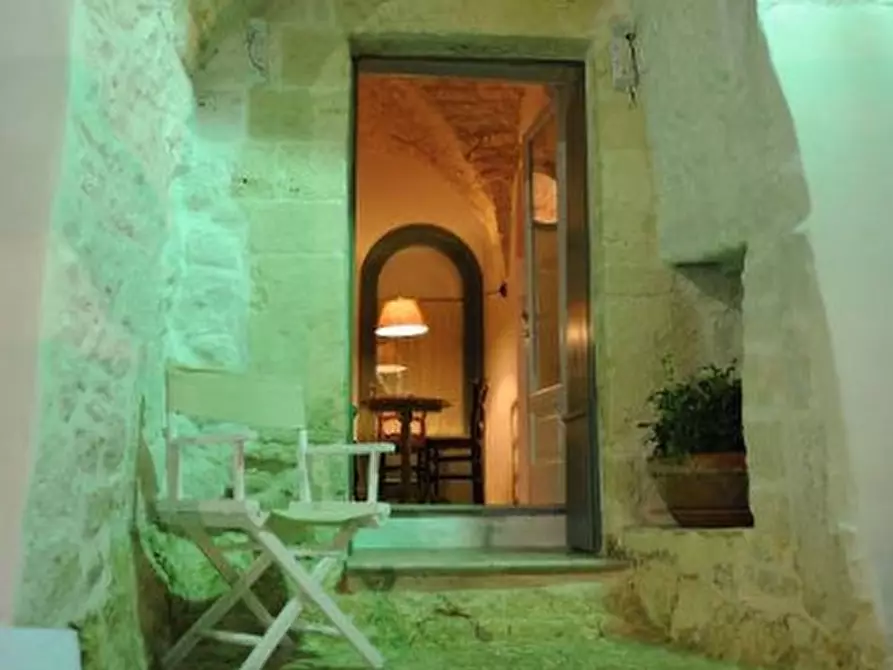 Immagine 7 di Magazzino in vendita  in Largo Ognissanti a Ceglie Messapico