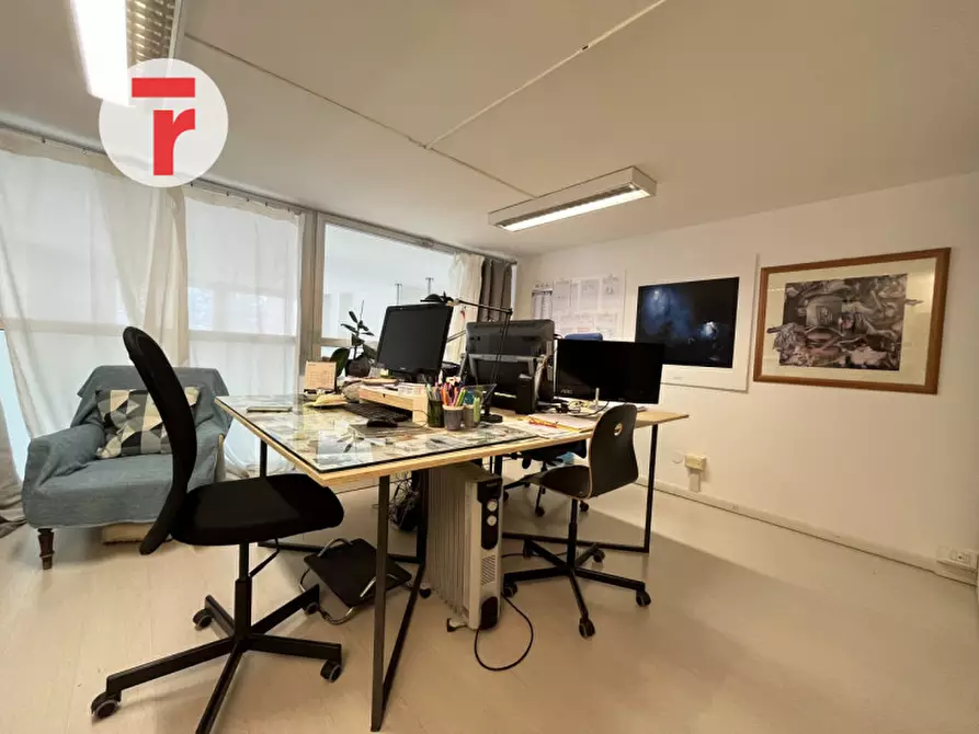 Immagine 10 di Negozio in vendita  in Via Ludovico Beethoven a Padova