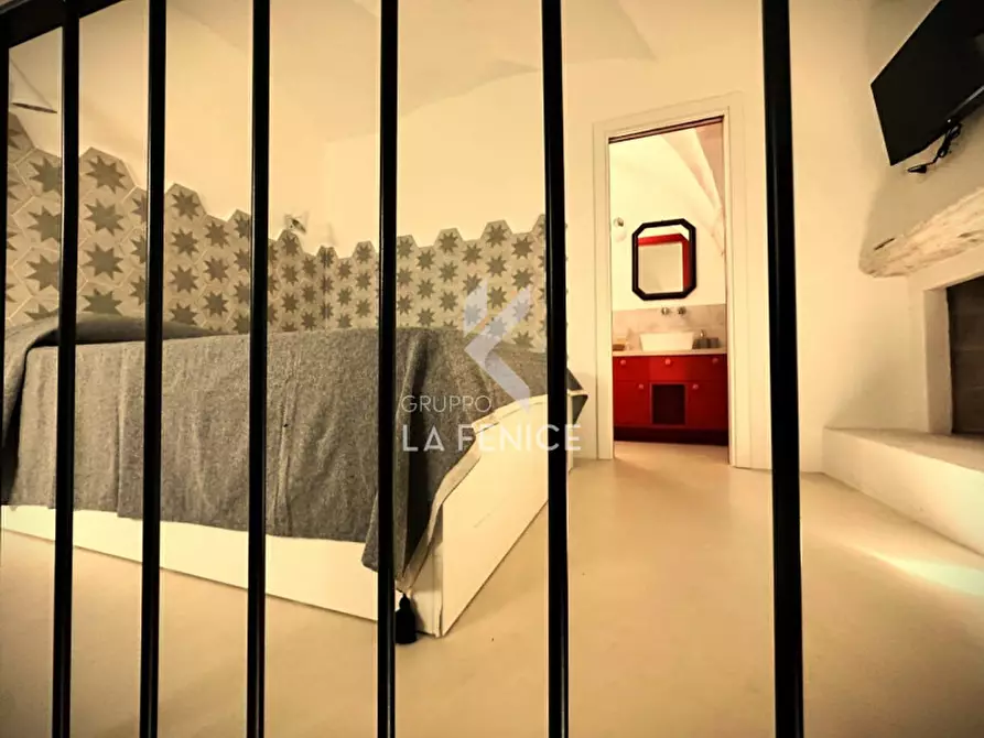 Immagine 16 di Casa indipendente in affitto  in Via Fratelli Bandiera a Martina Franca