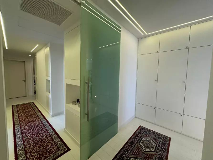 Immagine 13 di Appartamento in affitto  in viale di Antignano a Livorno