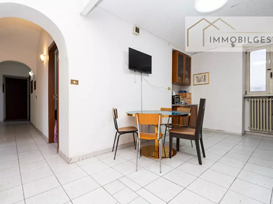 Immagine 3 di Appartamento in vendita  in Corso Novara 8 a Torino
