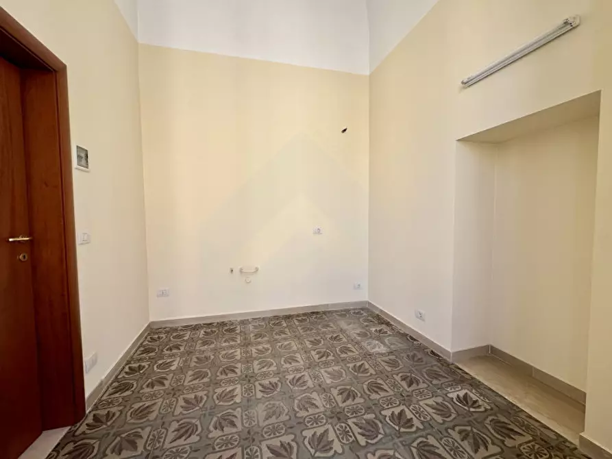 Immagine 15 di Casa indipendente in vendita  a Andria