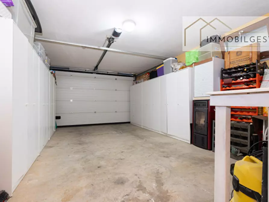 Immagine 18 di Villa in vendita  in Via Giacomo Leopardi 2 a San Gillio