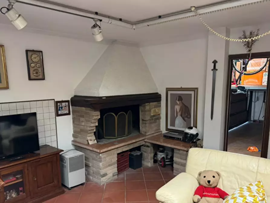 Immagine 7 di Casa quadrifamiliare in vendita  in VIA GOBBI a Venezia