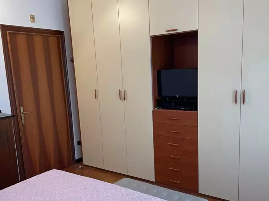 Immagine 8 di Casa quadrifamiliare in vendita  in VIA GOBBI a Venezia