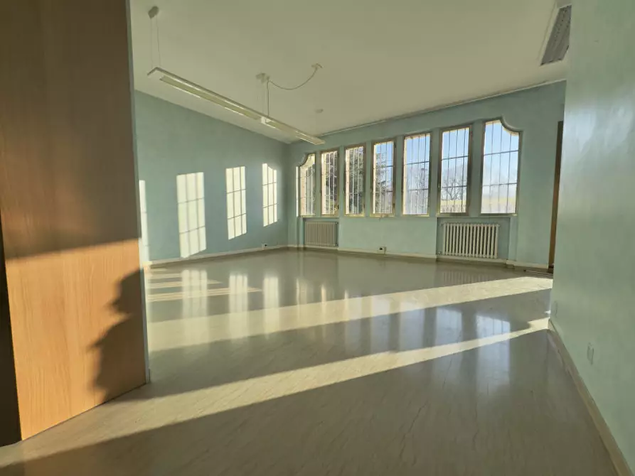 Immagine 4 di Negozio in vendita  in Via della Provvidenza a Rubano