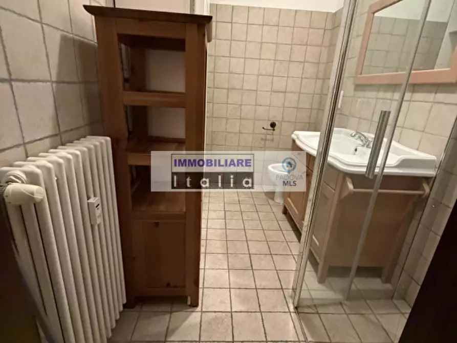 Immagine 6 di Appartamento in affitto  in via San Pietro a Padova