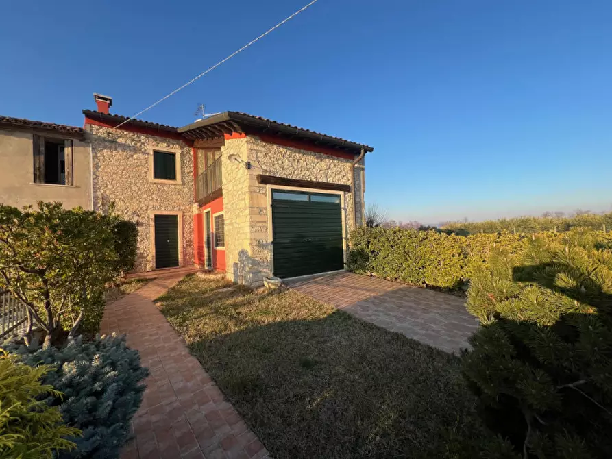 Immagine 2 di Rustico / casale in vendita  in Via dalla Pra' a Sarego