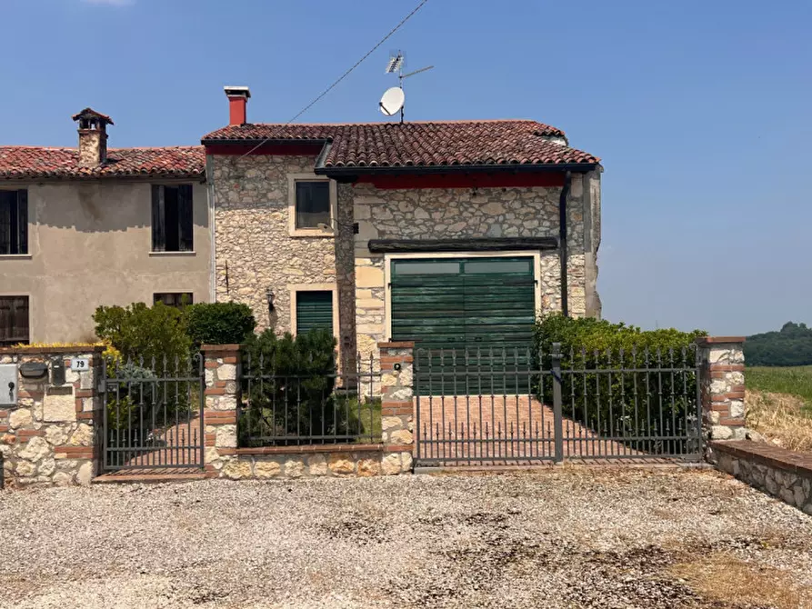 Immagine 5 di Rustico / casale in vendita  in Via dalla Pra' a Sarego