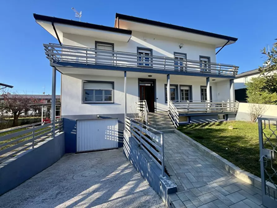 Immagine 1 di Casa bifamiliare in vendita  in Via Giacomo Matteotti 78 a Tricesimo