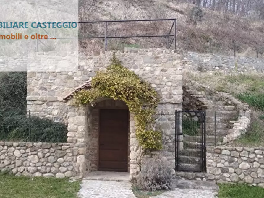 Immagine 5 di Villa in vendita  in Piazzetta della Chiesa a Fortunago