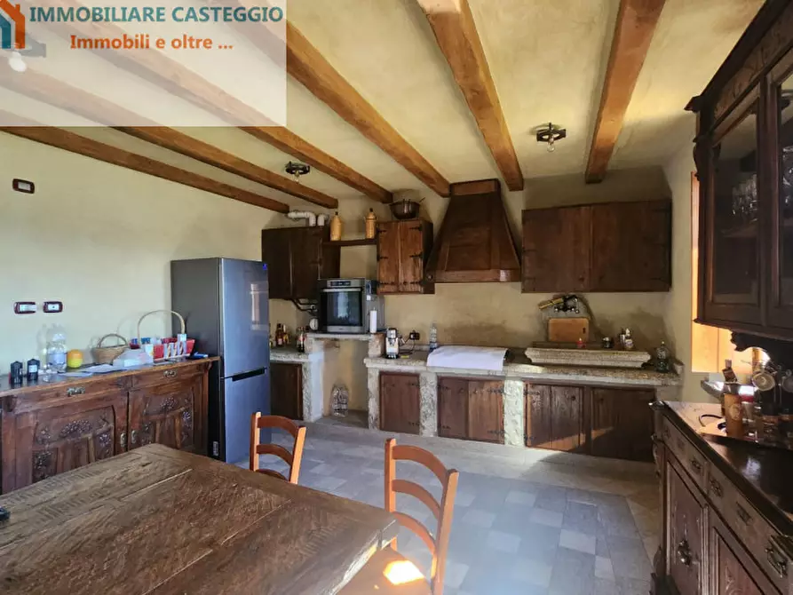 Immagine 14 di Villa in vendita  in Piazzetta della Chiesa a Fortunago