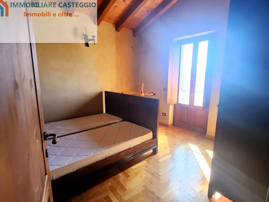 Immagine 18 di Villa in vendita  in Piazzetta della Chiesa a Fortunago