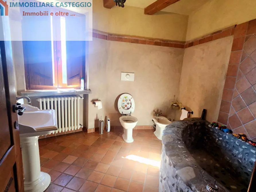 Immagine 20 di Villa in vendita  in Piazzetta della Chiesa a Fortunago