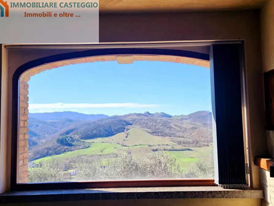 Immagine 24 di Villa in vendita  in Piazzetta della Chiesa a Fortunago