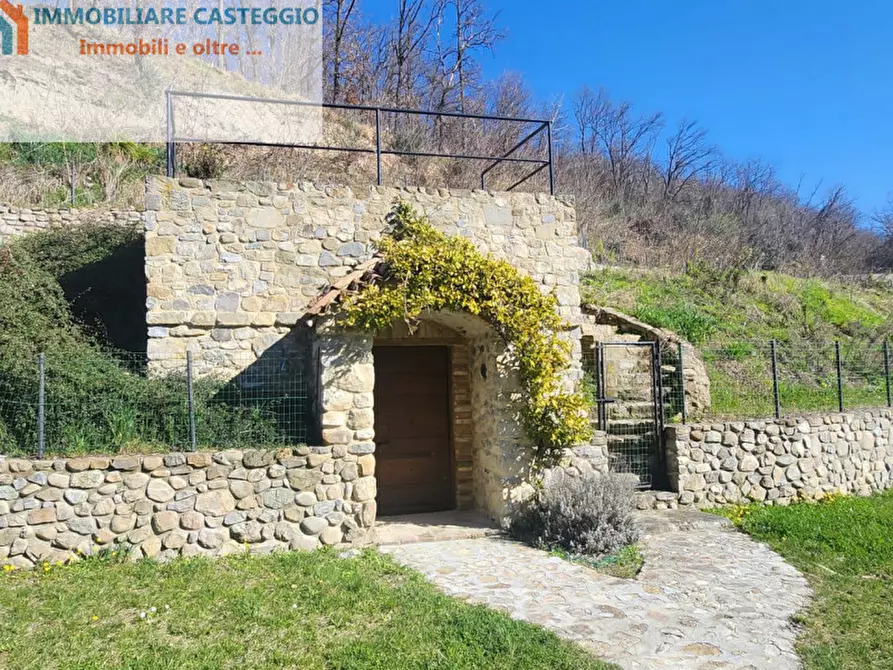 Immagine 31 di Villa in vendita  in Piazzetta della Chiesa a Fortunago