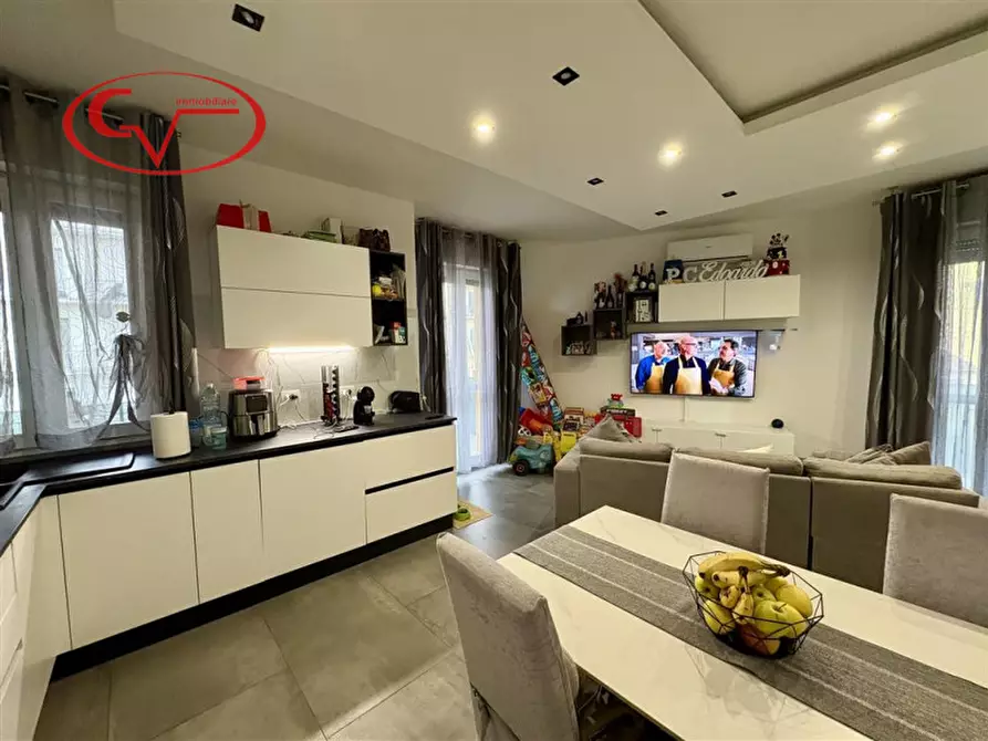 Immagine 1 di Appartamento in vendita  in Via Fratelli Rosselli a Figline E Incisa Valdarno