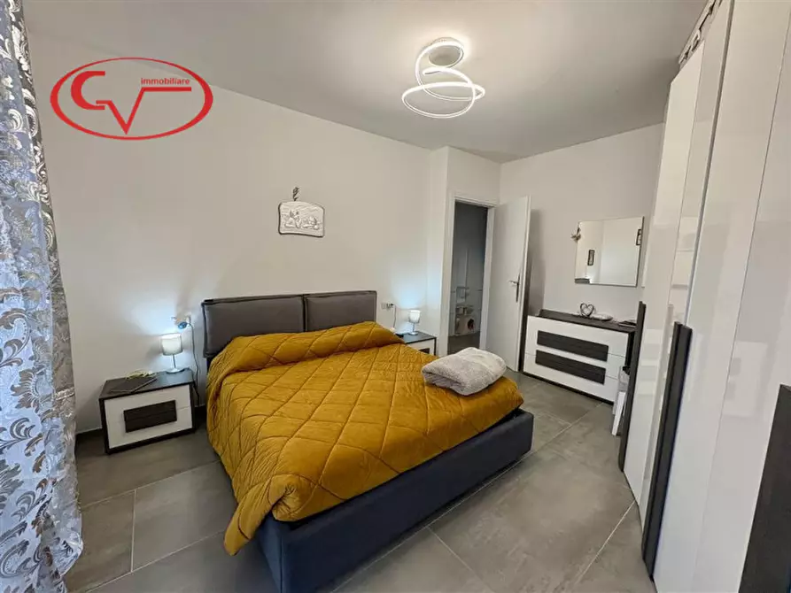 Immagine 5 di Appartamento in vendita  in Via Fratelli Rosselli a Figline E Incisa Valdarno