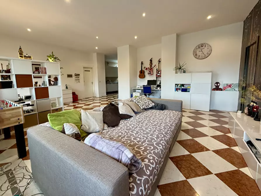 Immagine 2 di Appartamento in vendita  in VIA MULINI a Este