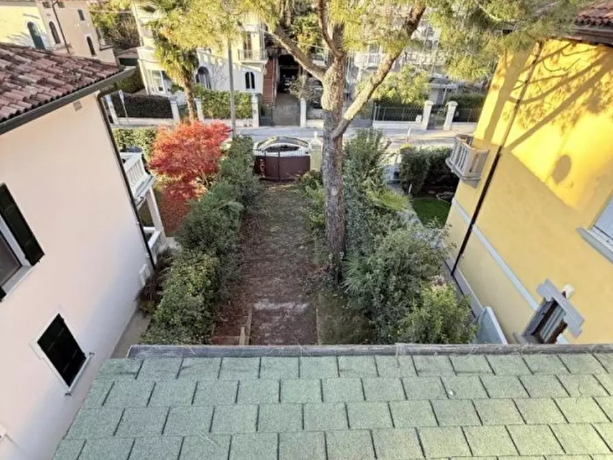 Immagine 10 di Casa indipendente in vendita  in Via Gustavo Modena a Padova