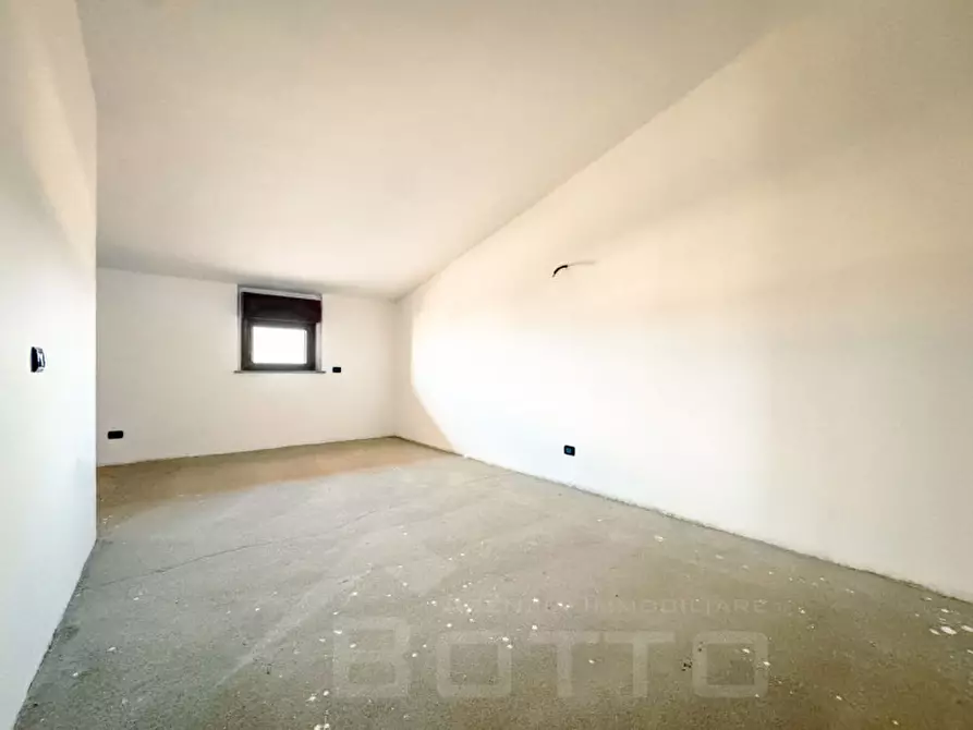 Immagine 16 di Appartamento in vendita  in via siai 2 a Borgomanero