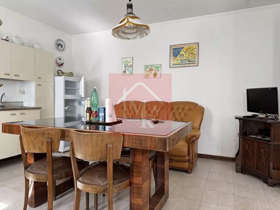 Immagine 11 di Villetta a schiera in vendita  in Via Zompicco 16 a Santa Maria La Longa