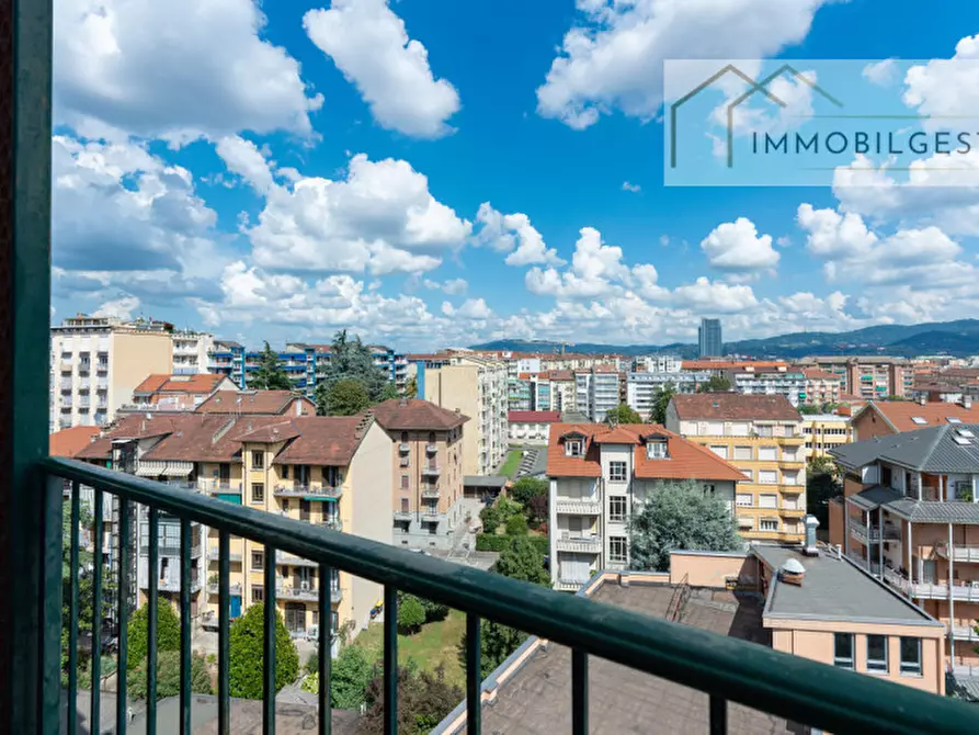 Immagine 19 di Appartamento in vendita  in Corso Trapani 7 a Torino