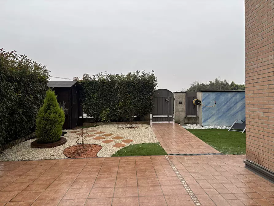 Immagine 33 di Appartamento in vendita  in Via A. Simonini, 25 a Torrile