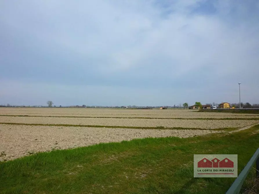 Immagine 7 di Terreno in vendita  in Strada Postumia a Vicenza