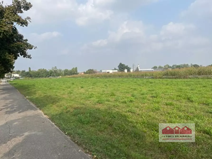 Immagine 8 di Terreno in vendita  in Strada Postumia a Vicenza