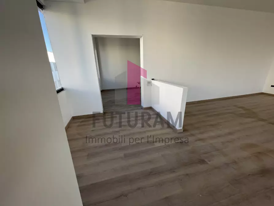 Immagine 10 di Ufficio in affitto  in VIA ROMA a Camisano Vicentino