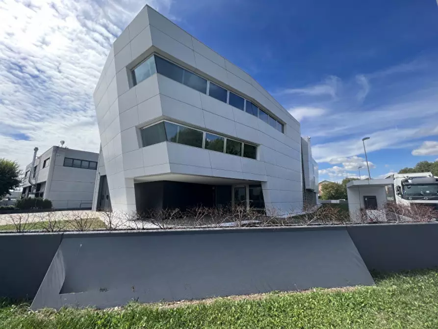 Immagine 2 di Capannone industriale in vendita  in VIALE DEL LAVORO a Mestrino