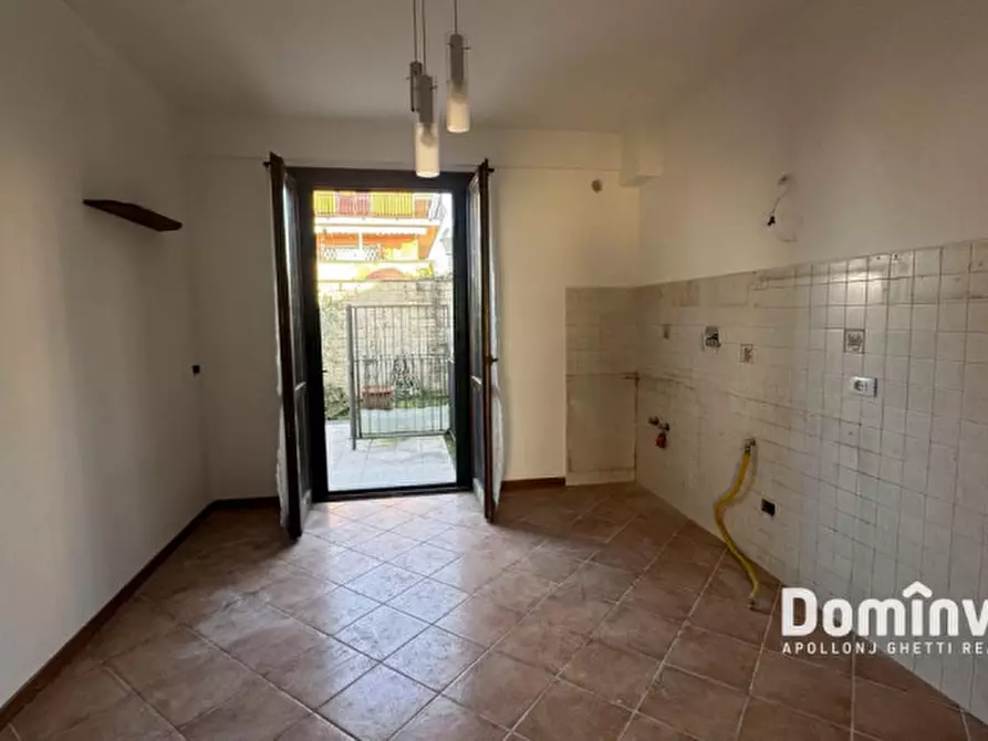 Immagine 27 di Villa in vendita  in via palombarese a Guidonia Montecelio