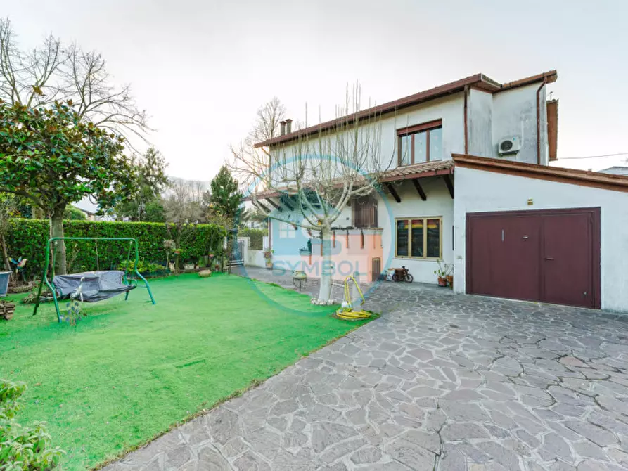 Immagine 15 di Casa bifamiliare in vendita  in Via Friuli a Martellago