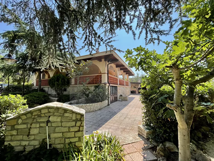 Immagine 1 di Appartamento in vendita  in Viale Federico || Di Svevia a Andria