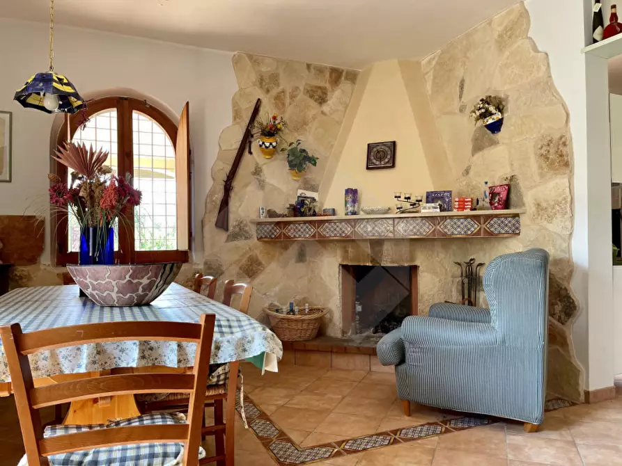 Immagine 15 di Appartamento in vendita  in Viale Federico || Di Svevia a Andria