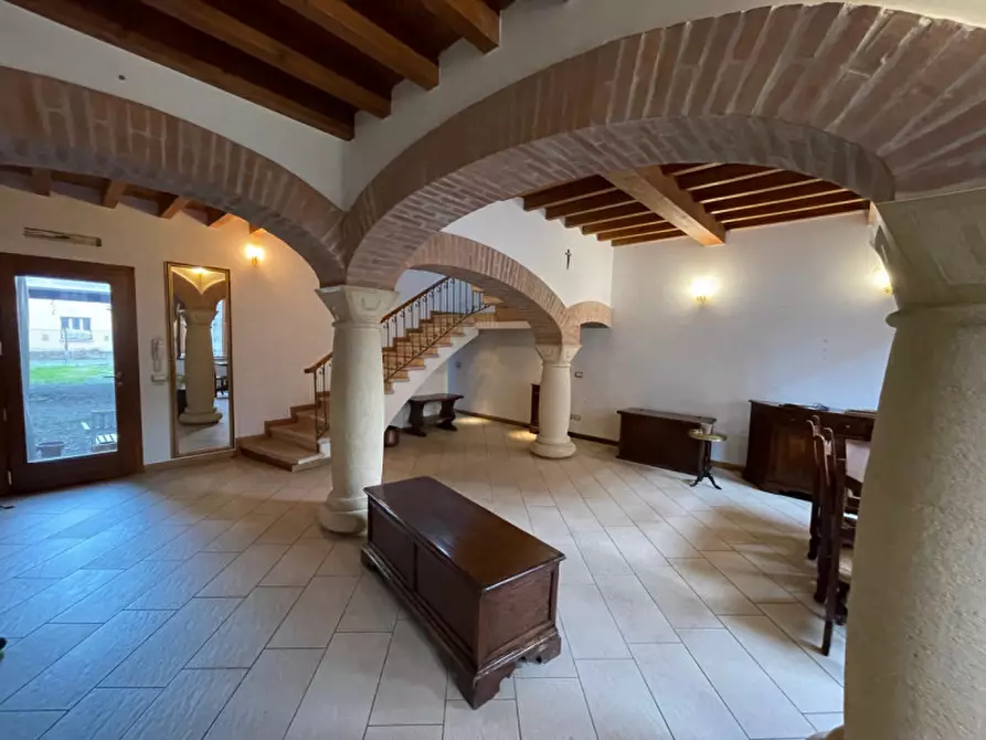 Immagine 12 di Villa in vendita  a Suzzara