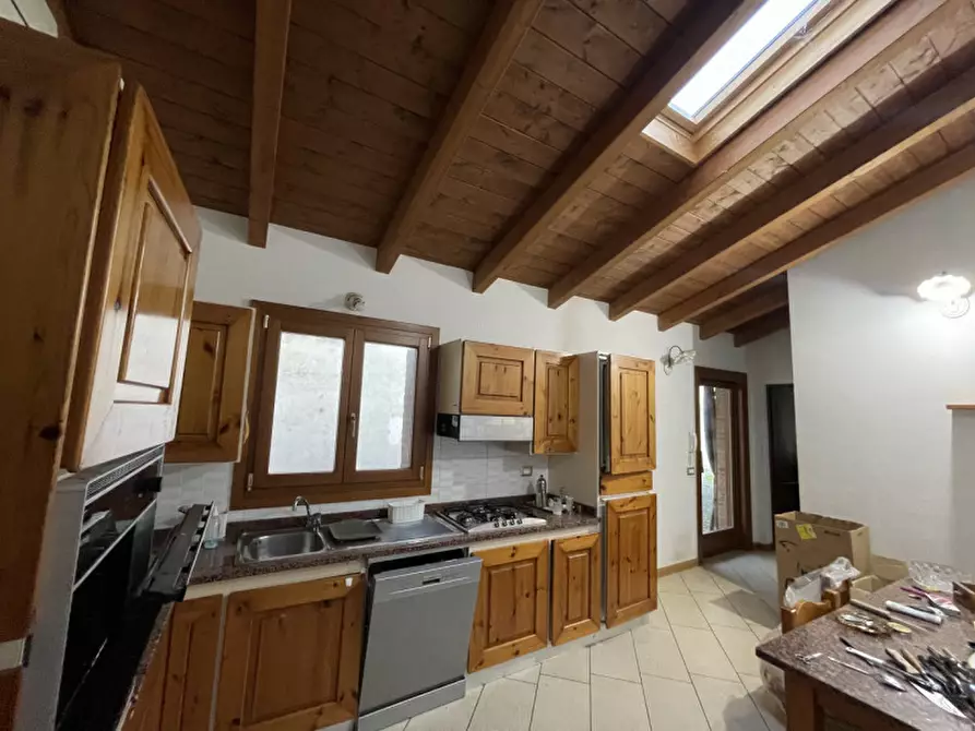 Immagine 17 di Villa in vendita  a Suzzara