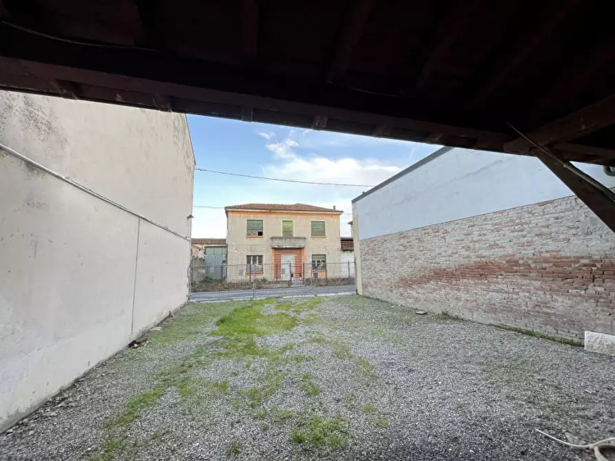 Immagine 29 di Villa in vendita  a Suzzara