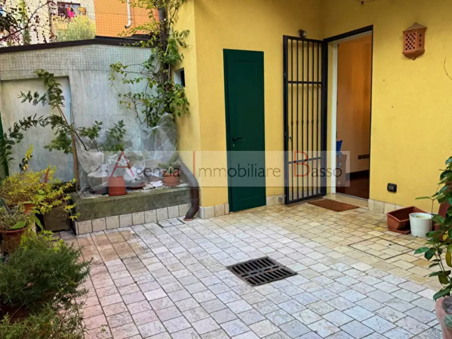 Immagine 5 di Casa indipendente in vendita  in VIA CASTELFIDARDO a Padova