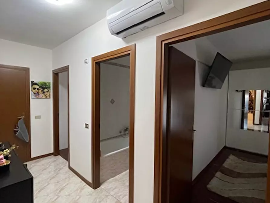 Immagine 10 di Appartamento in vendita  a Cadoneghe