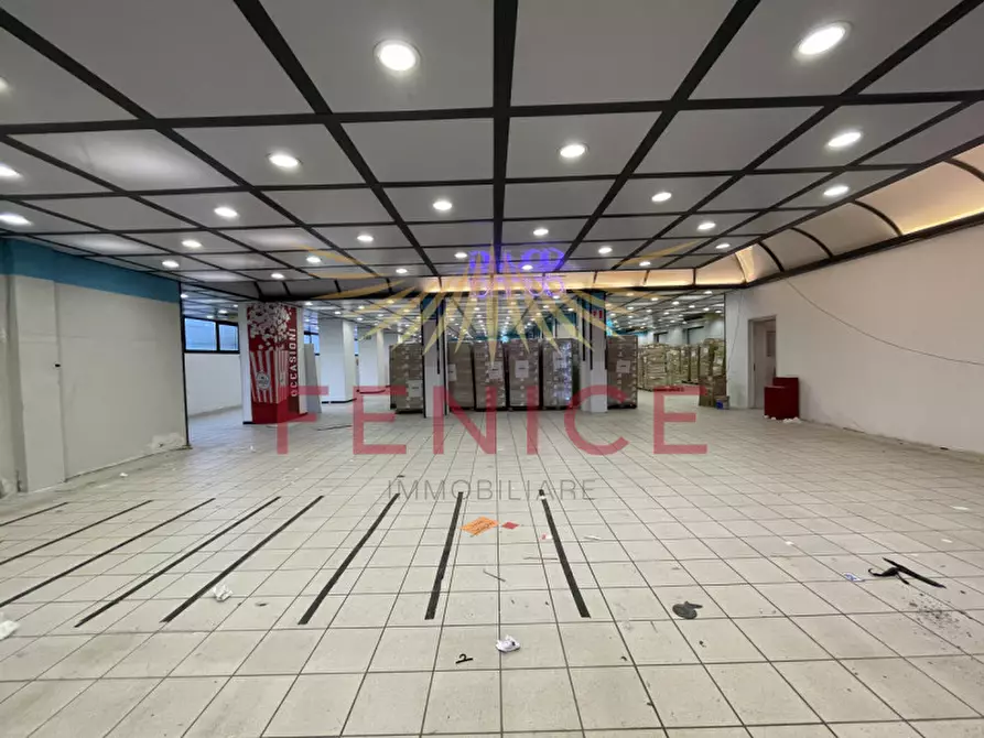 Immagine 6 di Magazzino in affitto  in Via Cal Piccole a Montebelluna