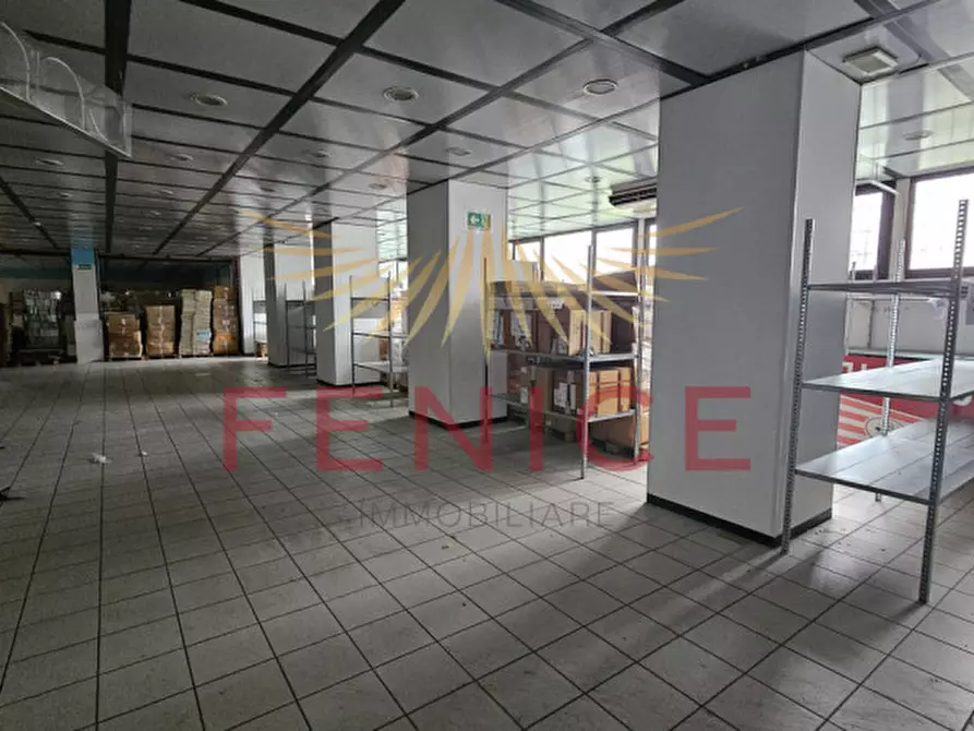 Immagine 21 di Magazzino in affitto  in Via Cal Piccole a Montebelluna