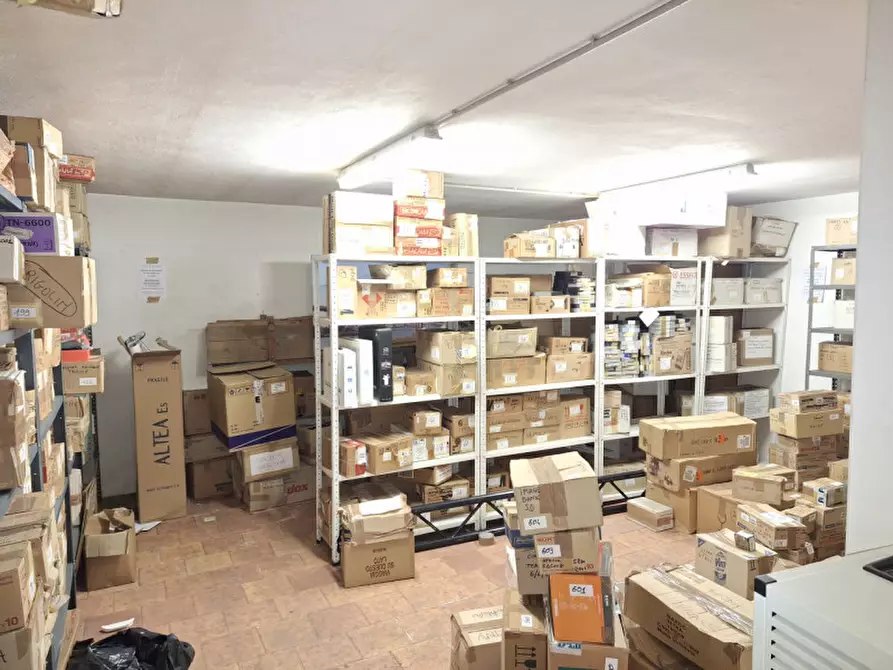 Immagine 6 di Garage in vendita  in Via Montessori a Venezia