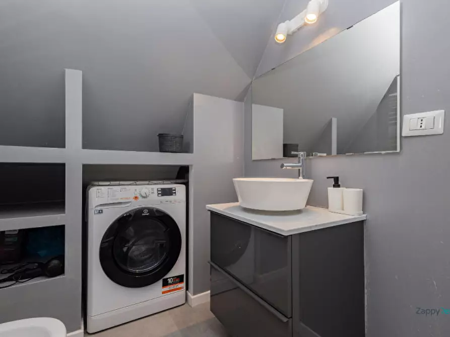 Immagine 13 di Appartamento in affitto  in Via Evangelista Torricelli a Milano