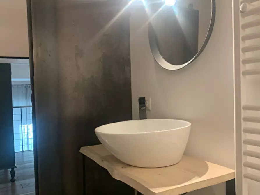 Immagine 8 di Appartamento in vendita  in Via degli Imbriani 1 a Milano